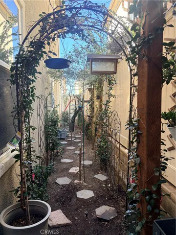 side patio 1