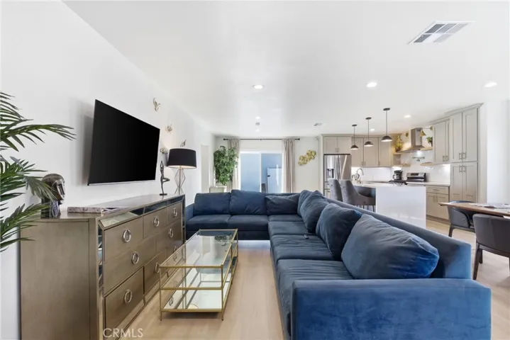Front House Living #2