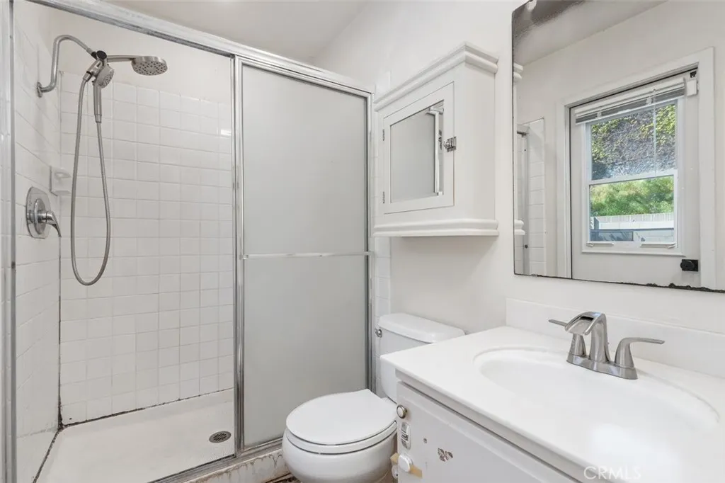 940 Cheyenne, Costa Mesa, California 92626 home-pic-14
