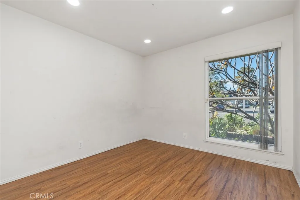 940 Cheyenne, Costa Mesa, California 92626 home-pic-17