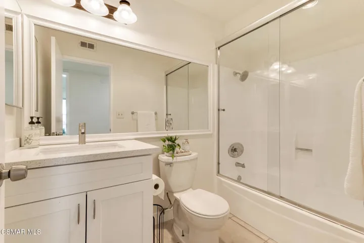 5700 Etiwanda Ave  -  HsHProd-2