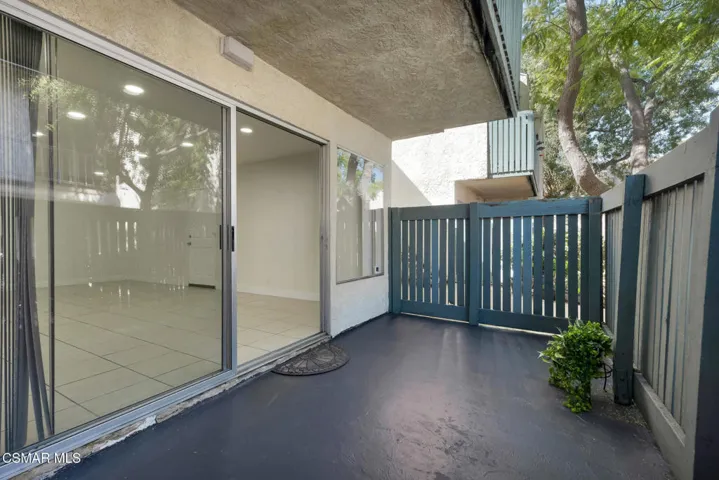 5700 Etiwanda Ave  -  HsHProd-19