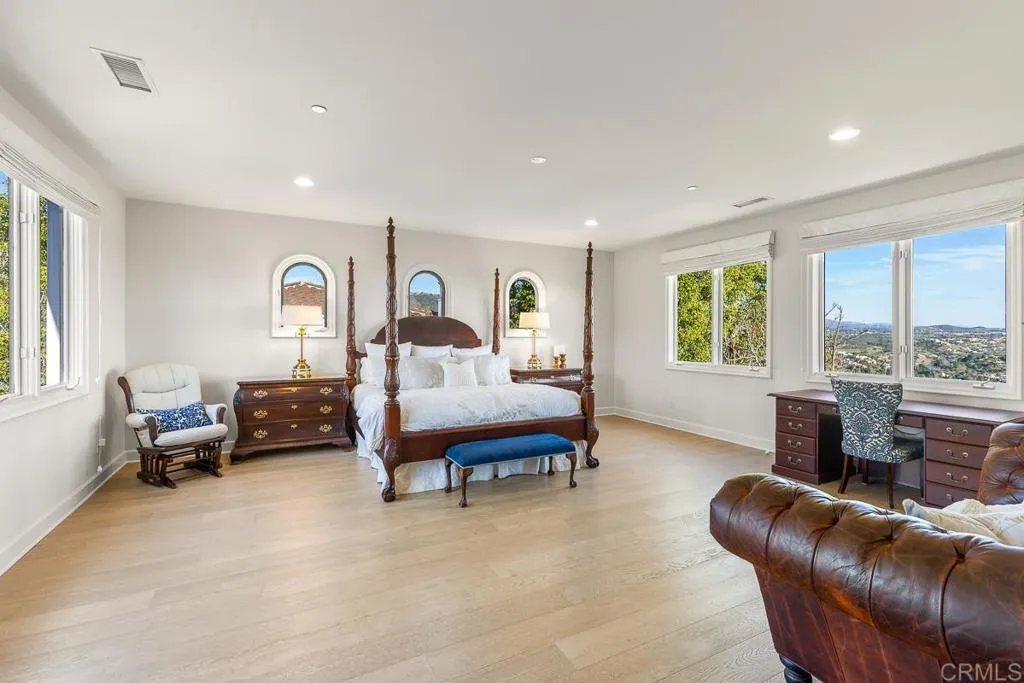 7729 Calle Amanacer, Rancho Santa Fe, California 92067 home-pic-22