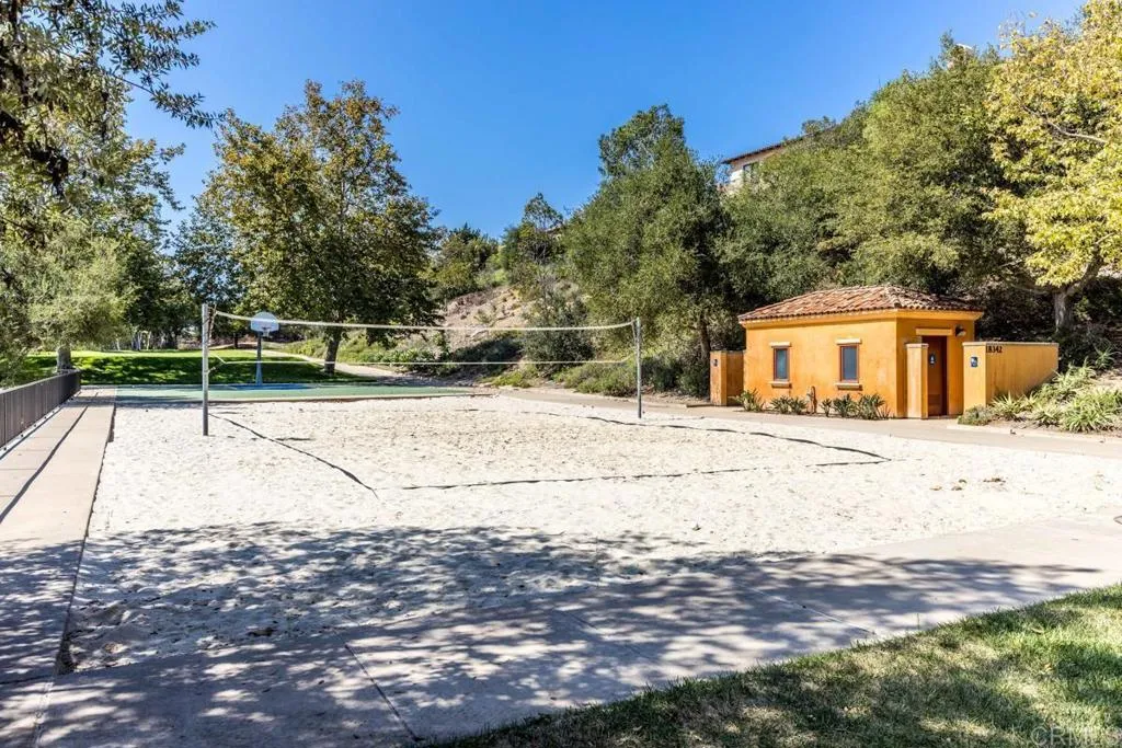 7729 Calle Amanacer, Rancho Santa Fe, California 92067 home-pic-58