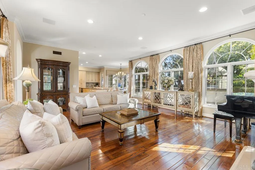 7729 Calle Amanacer, Rancho Santa Fe, California 92067 home-pic-6