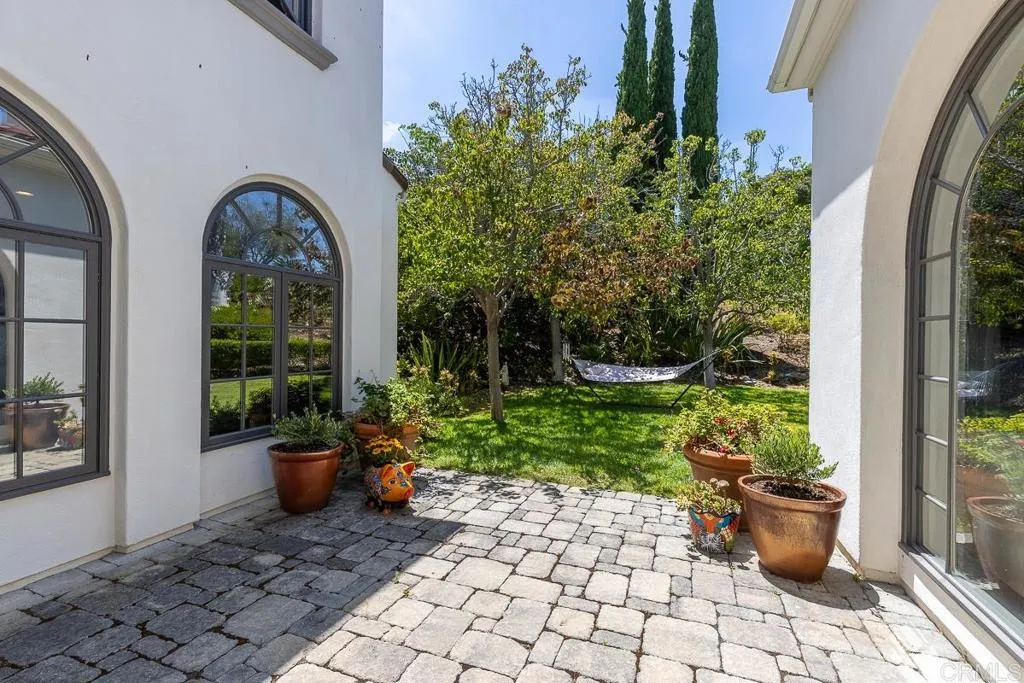 7729 Calle Amanacer, Rancho Santa Fe, California 92067 home-pic-36