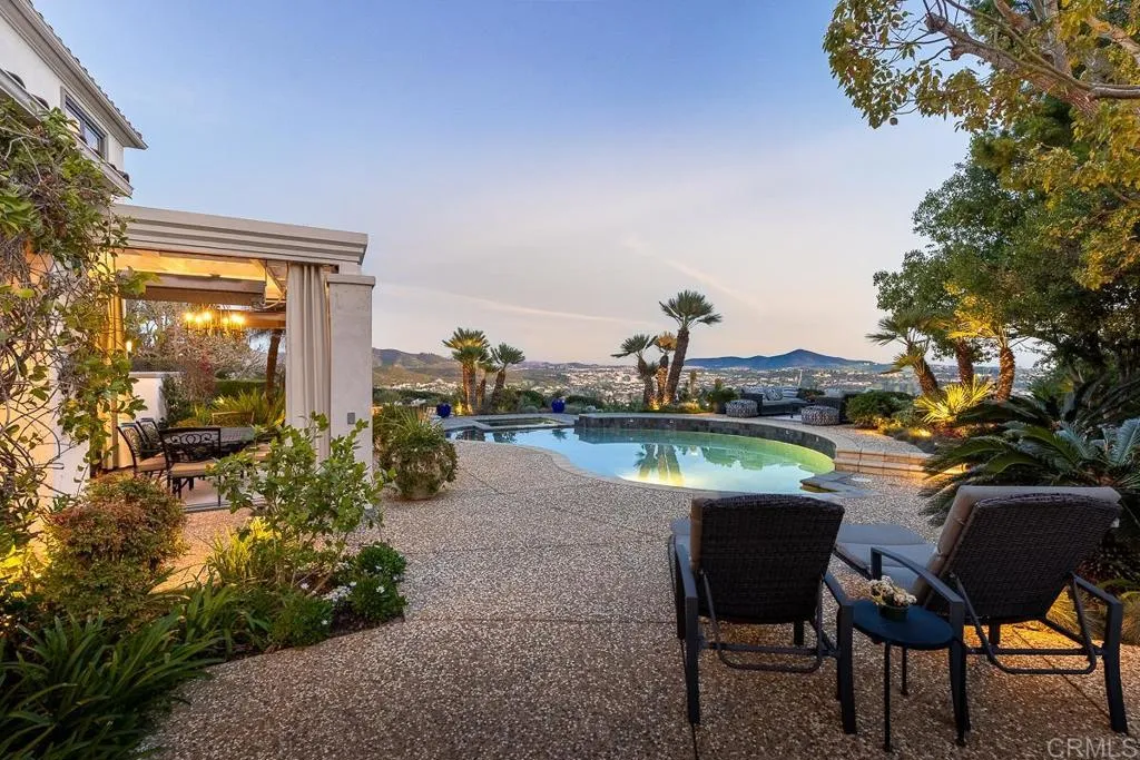 7729 Calle Amanacer, Rancho Santa Fe, California 92067 home-pic-45