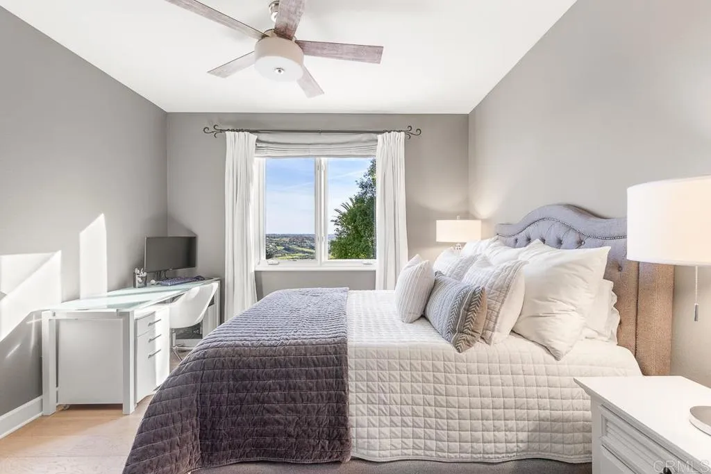 7729 Calle Amanacer, Rancho Santa Fe, California 92067 home-pic-25