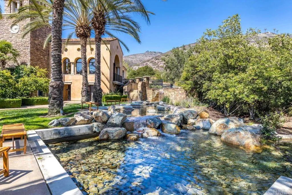 7729 Calle Amanacer, Rancho Santa Fe, California 92067 home-pic-54
