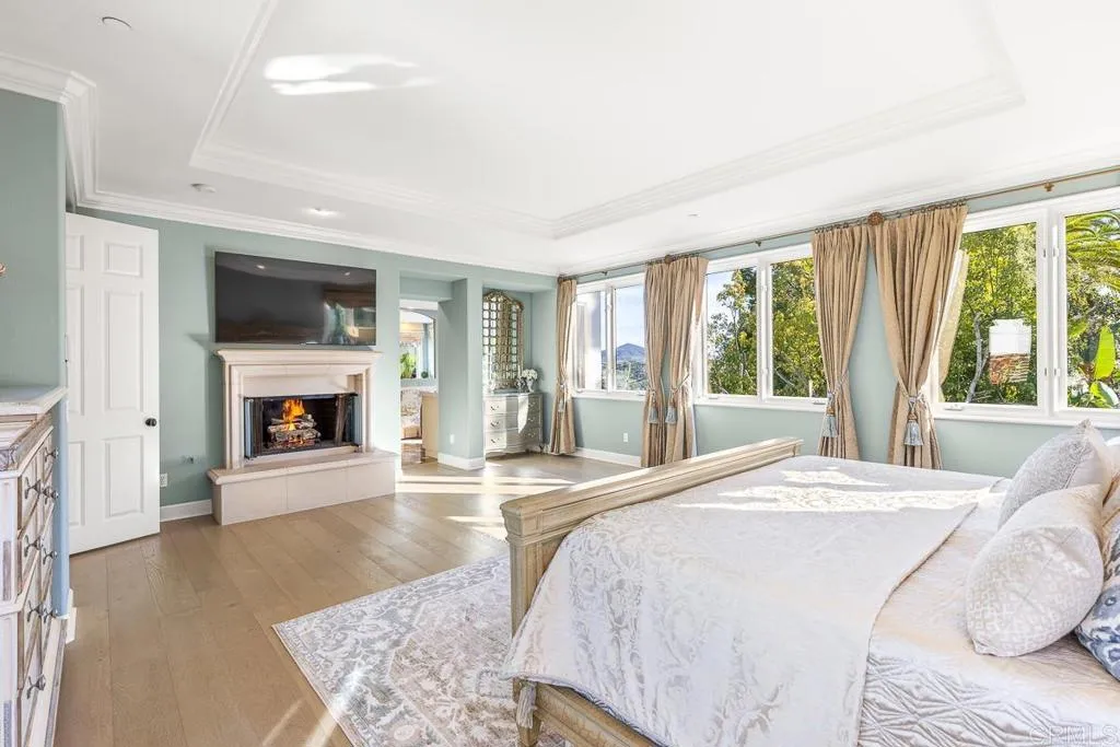 7729 Calle Amanacer, Rancho Santa Fe, California 92067 home-pic-14