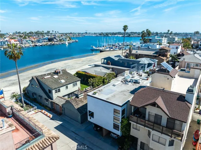 Daylight view of Alamitos Bay.
