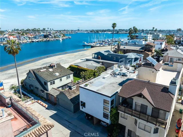 Daylight view of Alamitos Bay.