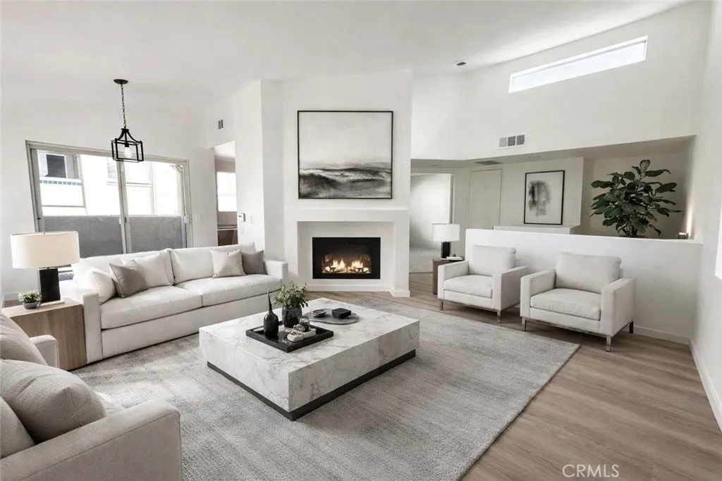 21125 Gladiolos, Lake Forest, California 92630 home-pic-4