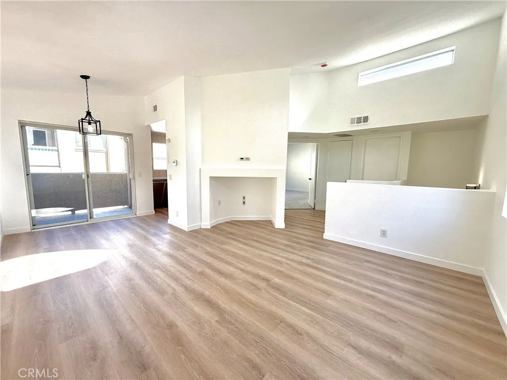 21125 Gladiolos, Lake Forest, California 92630 home-pic-5