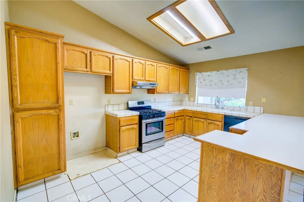 2326 Santos Street, Dos Palos, California 93620 home-pic-9
