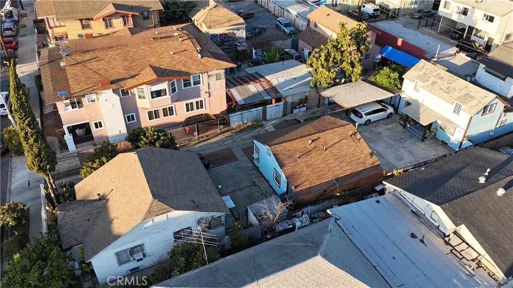 1328 3rd, Los Angeles, California 90019 home-pic-8