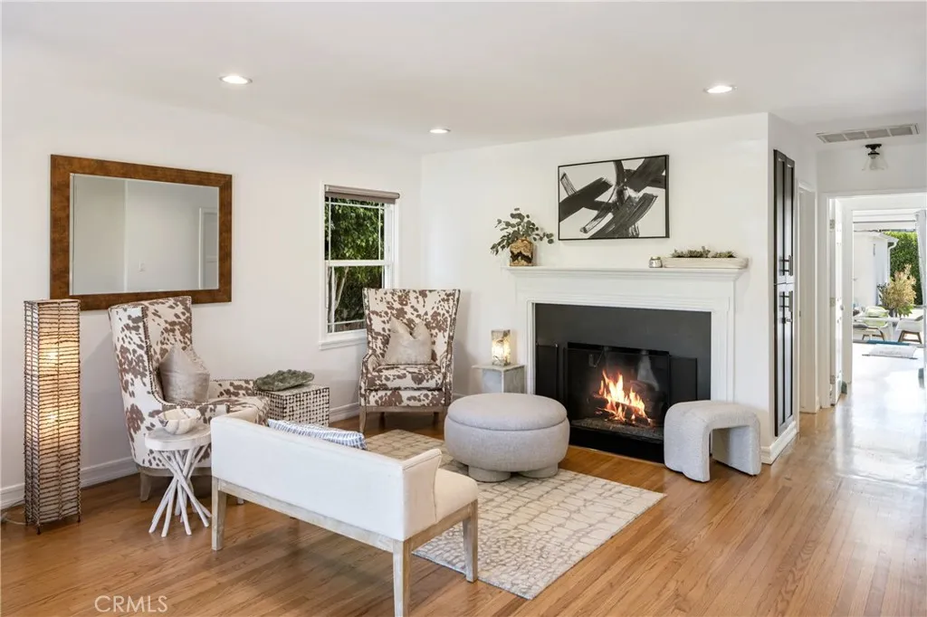2317 Walgrove, Los Angeles, California 90066 home-pic-6