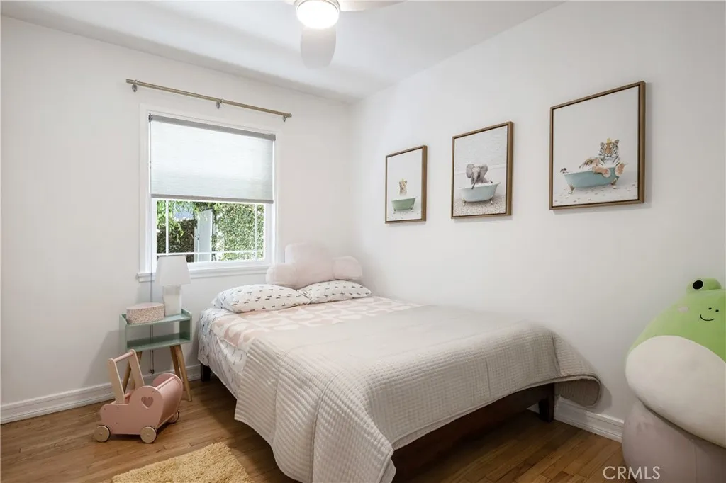 2317 Walgrove, Los Angeles, California 90066 home-pic-17