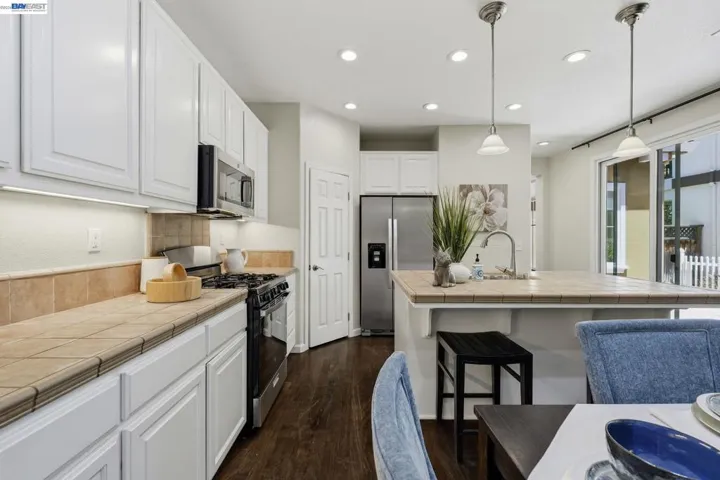 43 W Casita Ln, Mountain House, California 95391