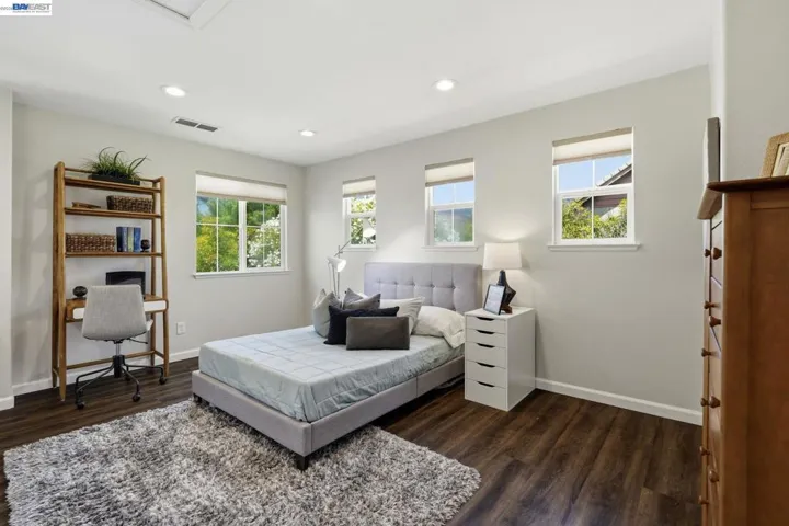 43 W Casita Ln, Mountain House, California 95391