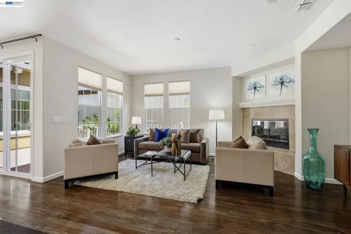 43 W Casita Ln, Mountain House, California 95391