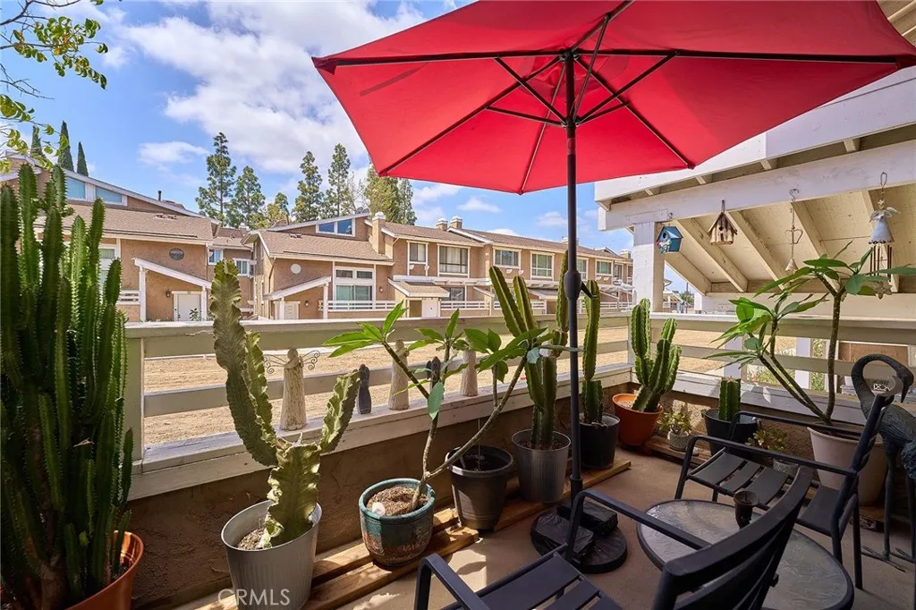 957 W Imperial 30, La Habra, California 90631 home-pic-24