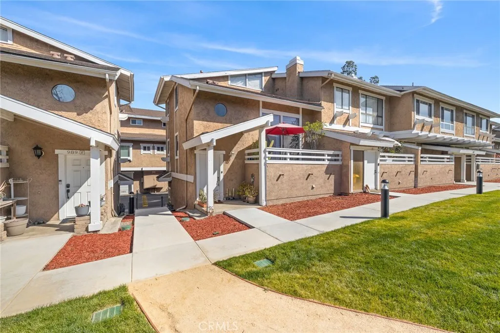 957 W Imperial 30, La Habra, California 90631 home-pic-31