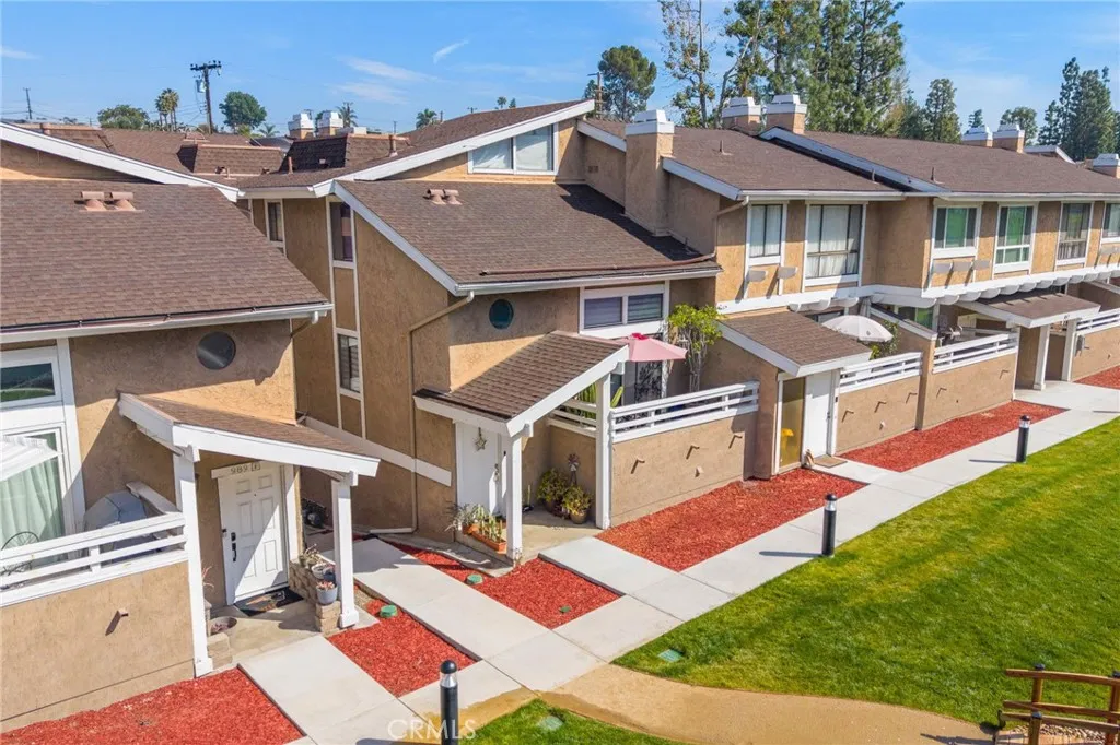 957 W Imperial 30, La Habra, California 90631 home-pic-33