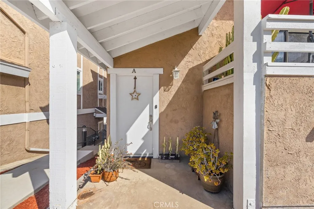 957 W Imperial 30, La Habra, California 90631 home-pic-23