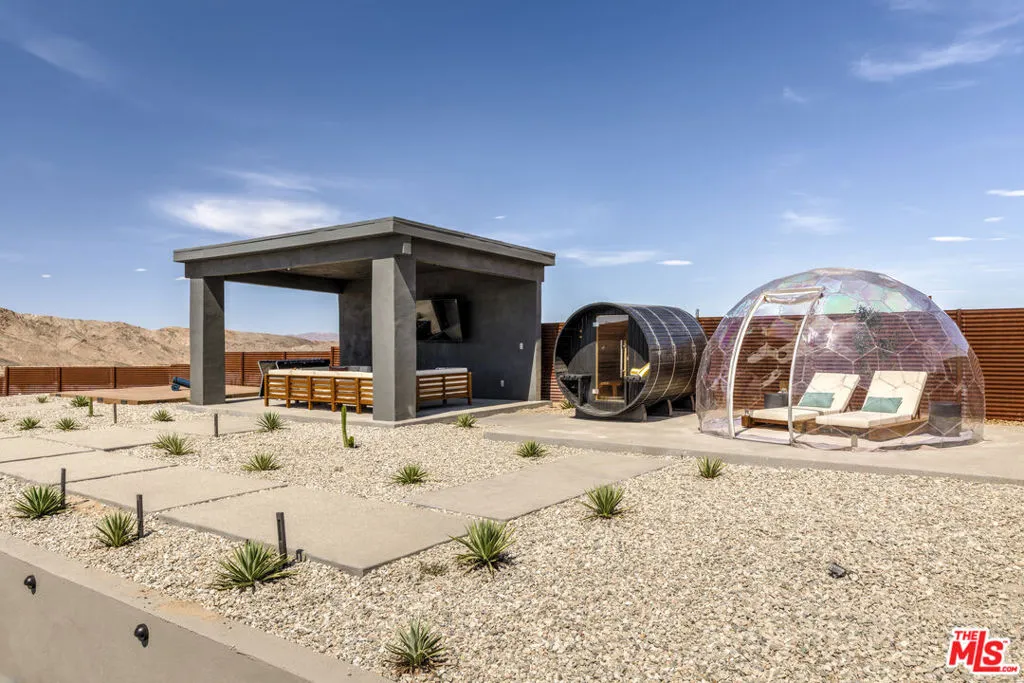 6765 Swanson Road, Joshua Tree, California 92252 home-pic-53