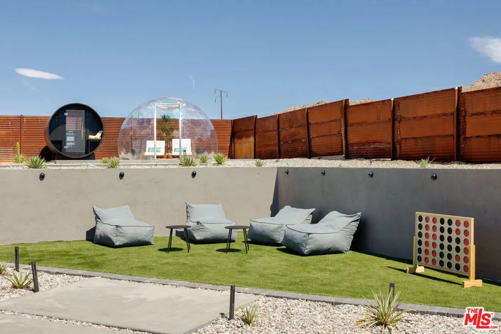 6765 Swanson Road, Joshua Tree, California 92252 home-pic-52