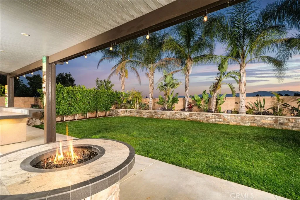 14403 Redwood Valley Road, Eastvale, California 92880 home-pic-21