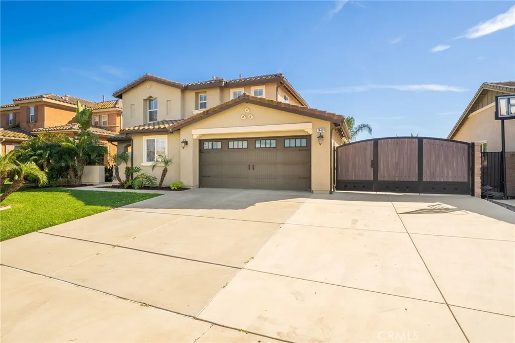 14403 Redwood Valley Road, Eastvale, California 92880 home-pic-2