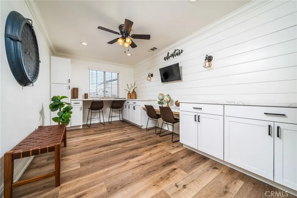 14403 Redwood Valley Road, Eastvale, California 92880 home-pic-9