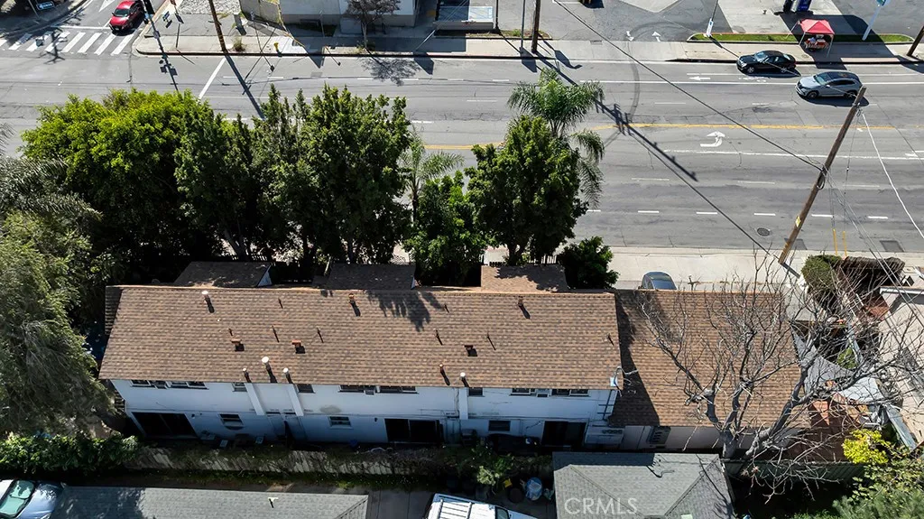11667 Burbank, North Hollywood, California 91601 home-pic-36