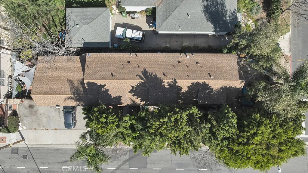 11667 Burbank, North Hollywood, California 91601 home-pic-39