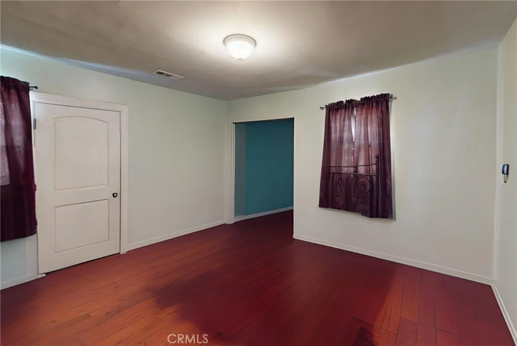2372 W 29th, Los Angeles, California 90018 home-pic-8