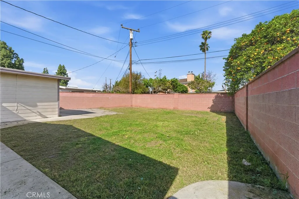 20020 Alburtis Avenue, Lakewood, California 90715 home-pic-30