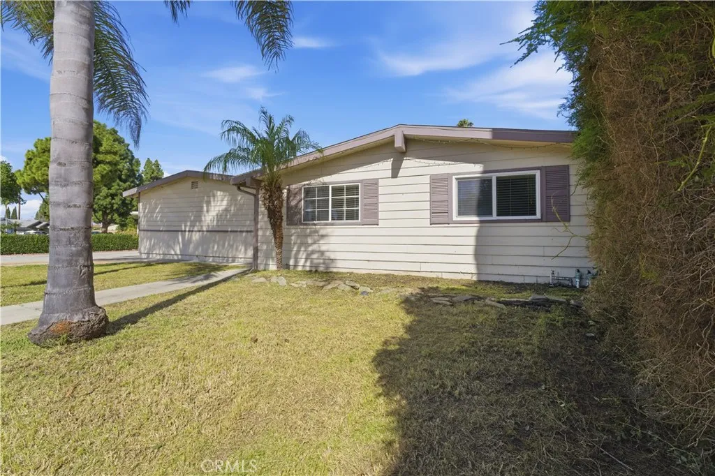 20020 Alburtis Avenue, Lakewood, California 90715 home-pic-31