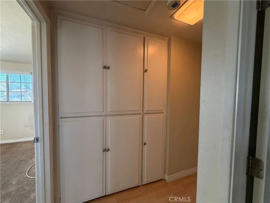 20020 Alburtis Avenue, Lakewood, California 90715 home-pic-24