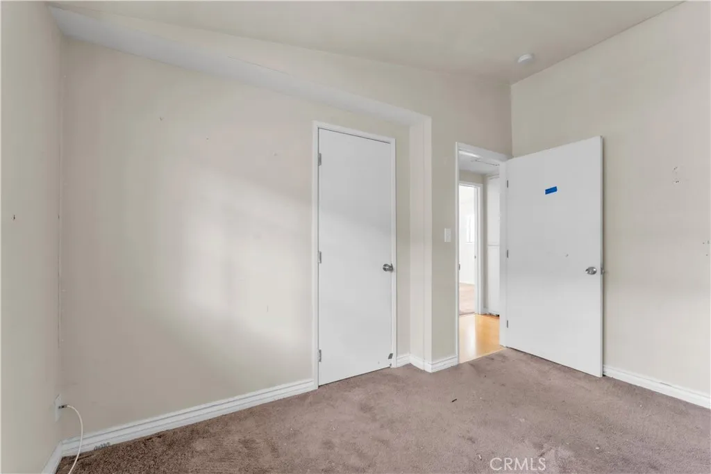 20020 Alburtis Avenue, Lakewood, California 90715 home-pic-11