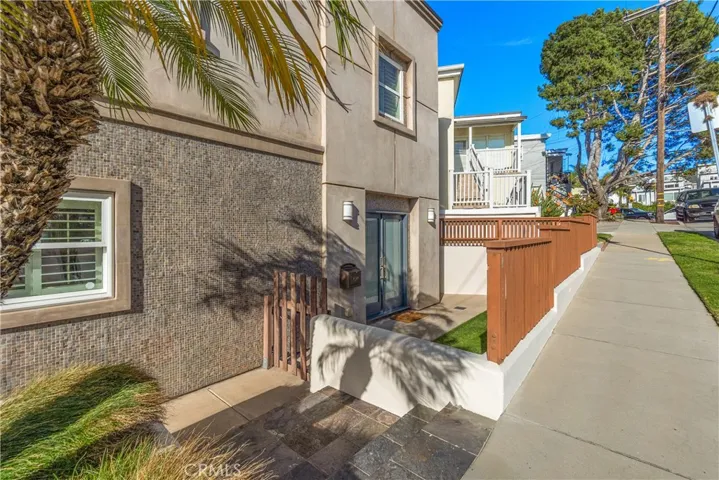 Desirable Hermosa Beach Hills setting with an impressive and inviting curb appeal.