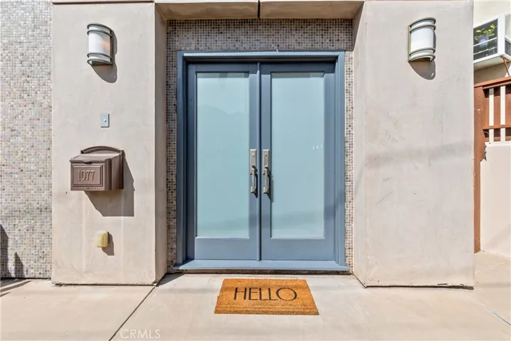 Elegant coastal home in an outstanding Hermosa Beach setting, close to the beach, dining, and everything that makes South Bay living so special.