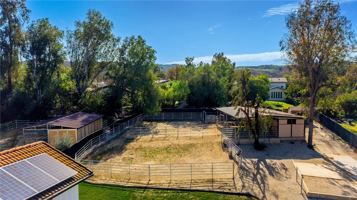 922 Carefree Drive, Simi Valley, California 93065 home-pic-51