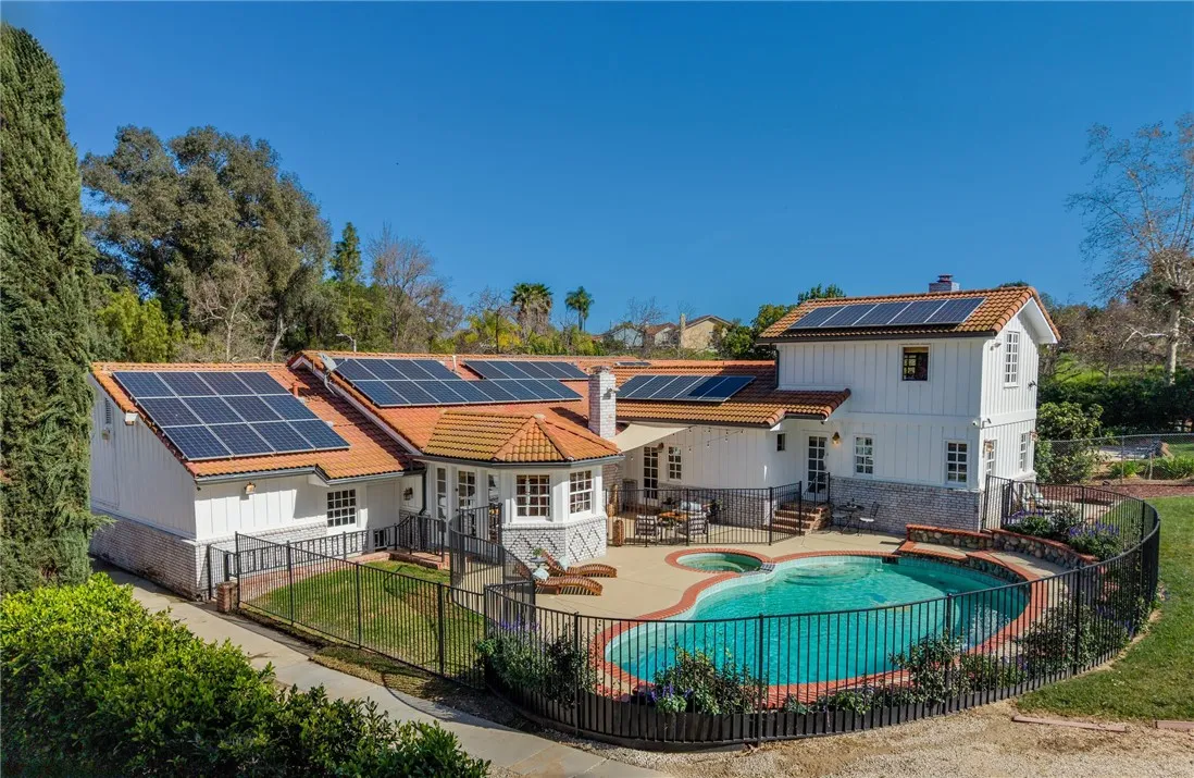 922 Carefree Drive, Simi Valley, California 93065 home-pic-30