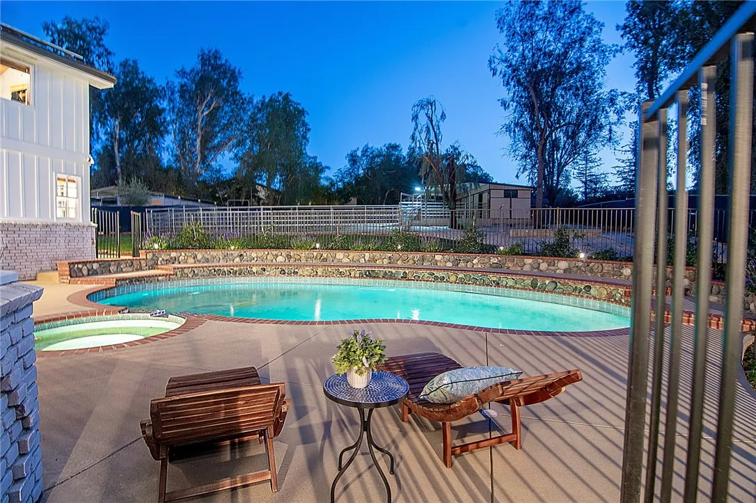 922 Carefree Drive, Simi Valley, California 93065 home-pic-34