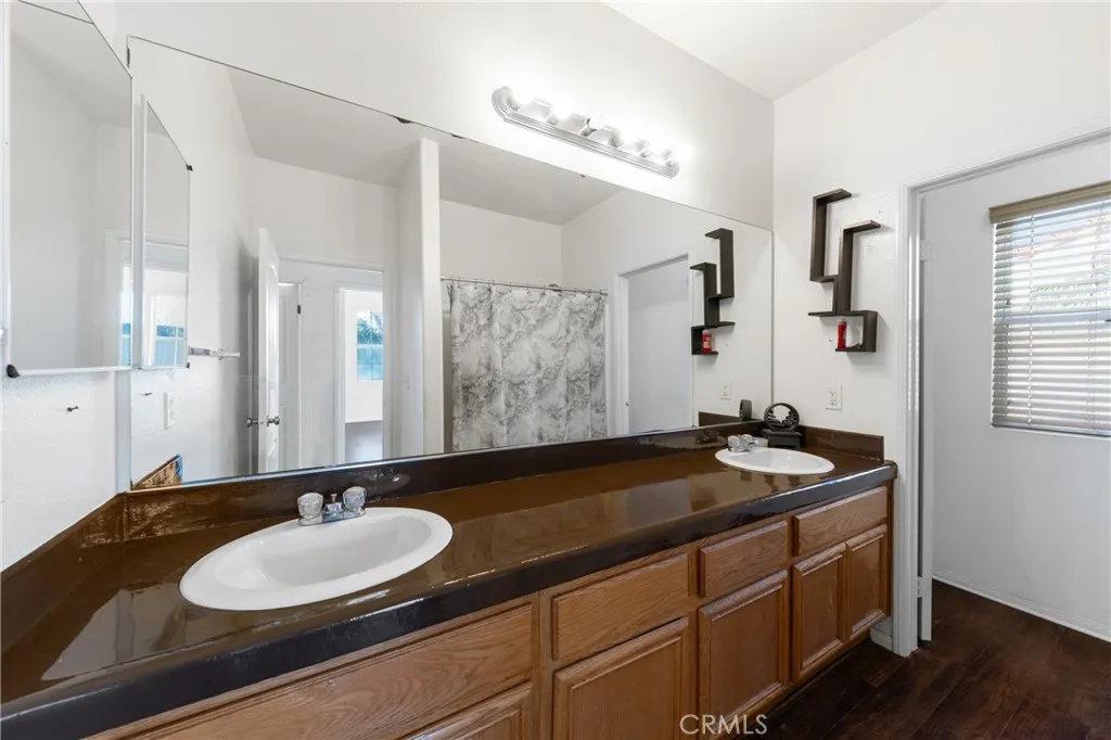 2355 Capet, San Jacinto, California 92583 home-pic-48