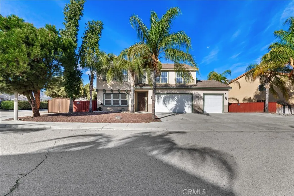 2355 Capet, San Jacinto, California 92583 home-pic-1