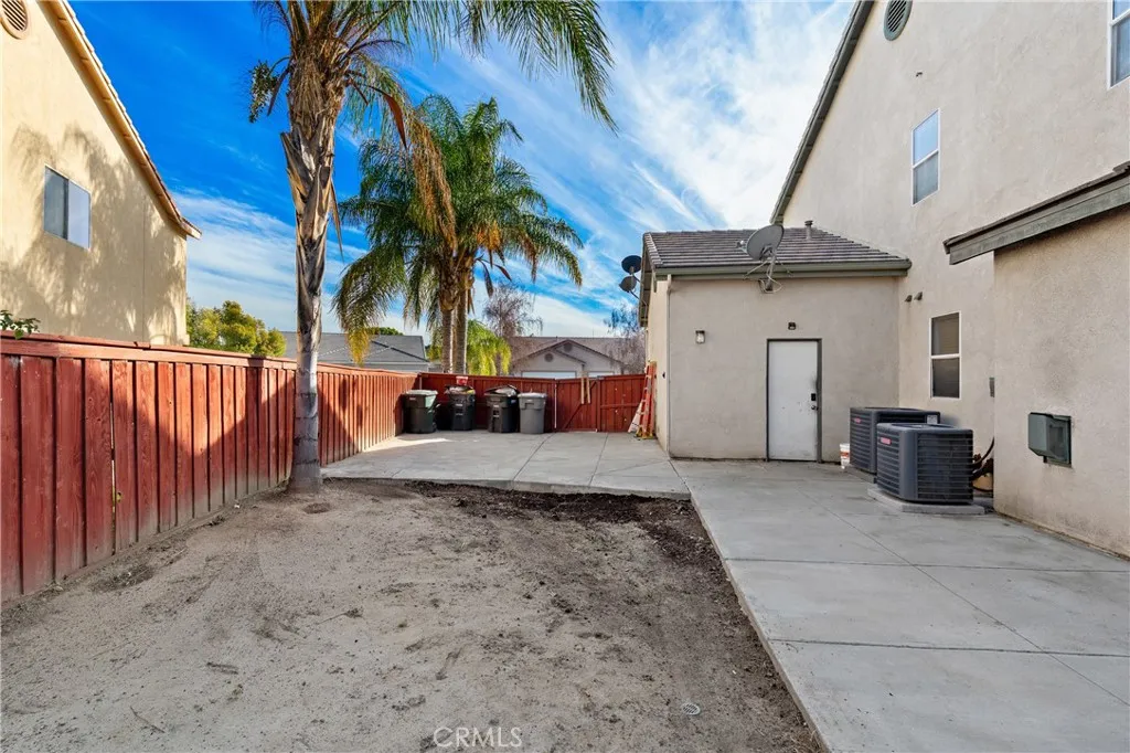 2355 Capet, San Jacinto, California 92583 home-pic-41