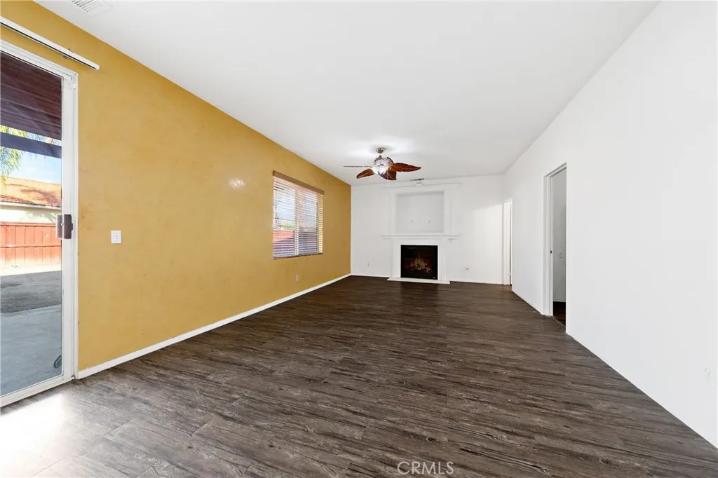 2355 Capet, San Jacinto, California 92583 home-pic-21